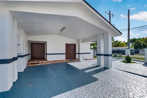 10140 SW 26th Terrace Miami FL 33165
