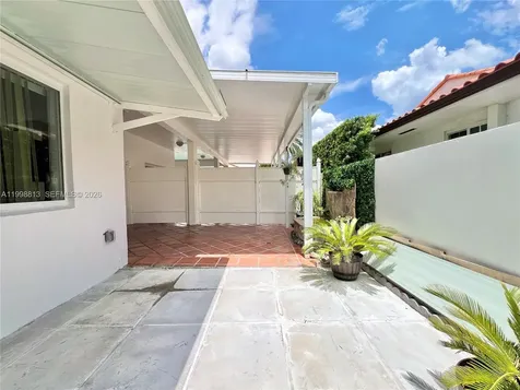 10140 SW 26th Terrace Miami FL 33165