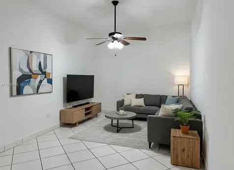 10140 SW 26th Terrace Miami FL 33165