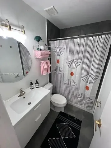 3155 Jackson Avenue Miami FL 33133