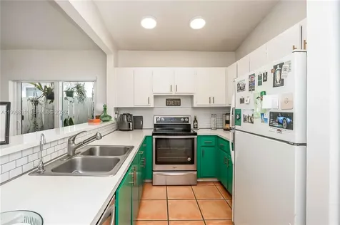 3155 Jackson Avenue Miami FL 33133