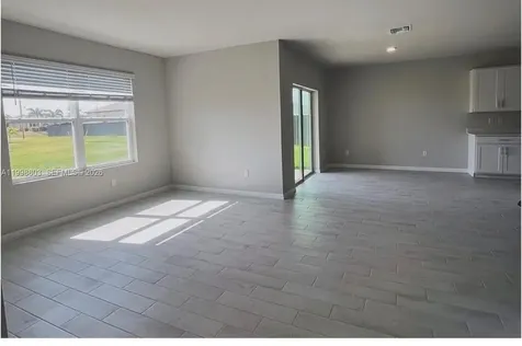 30 1pl Cape Coral FL 33914