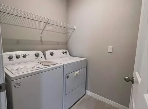 30 1pl Cape Coral FL 33914