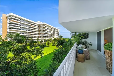 199 Ocean Lane Drive Key Biscayne FL 33149