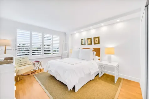 199 Ocean Lane Drive Key Biscayne FL 33149