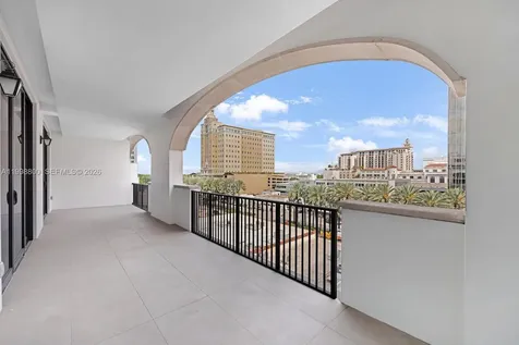 275 Giralda Avenue Coral Gables FL 33134