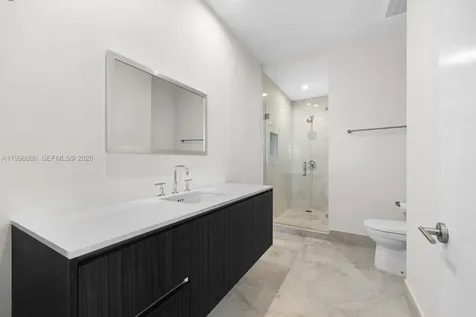 275 Giralda Avenue Coral Gables FL 33134