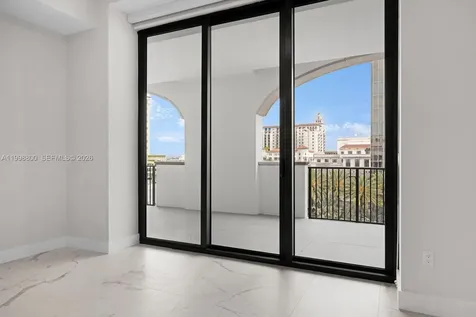 275 Giralda Avenue Coral Gables FL 33134