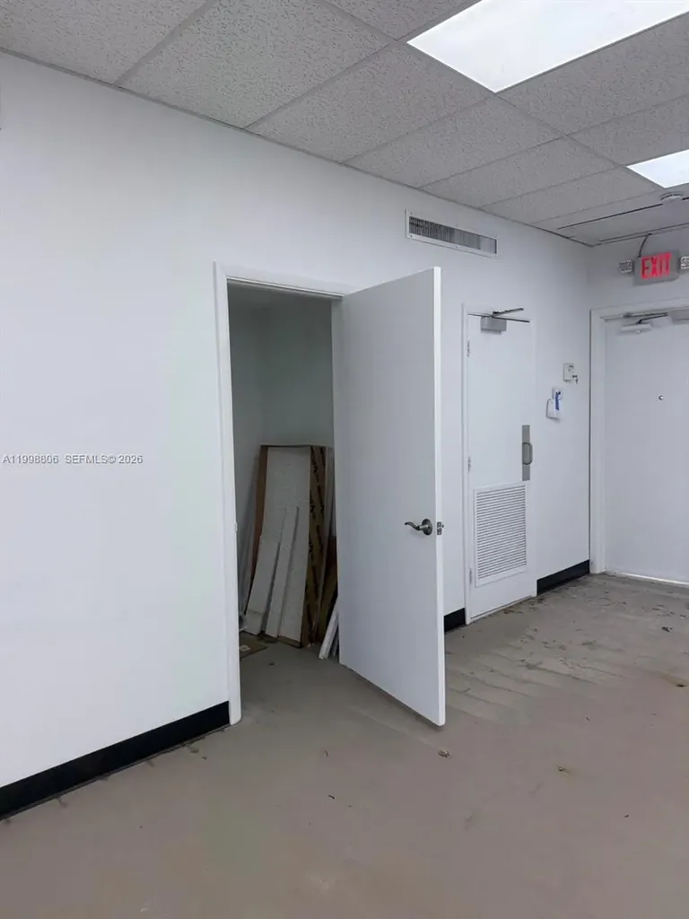 2876 E Oakland Park Boulevard Fort Lauderdale FL 33306