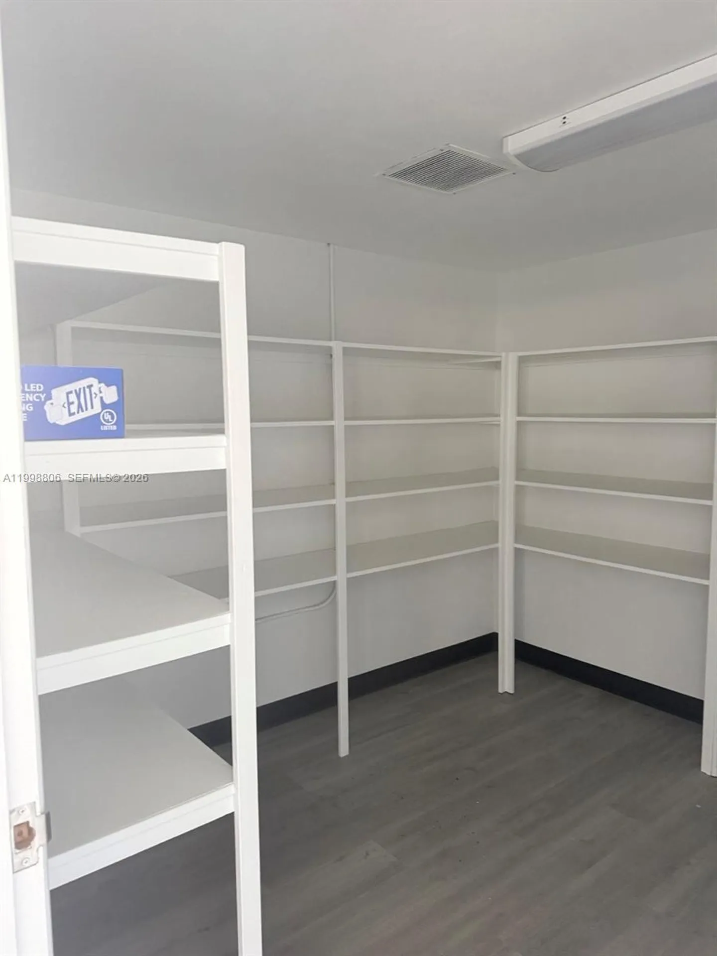 2876 E Oakland Park Boulevard Fort Lauderdale FL 33306