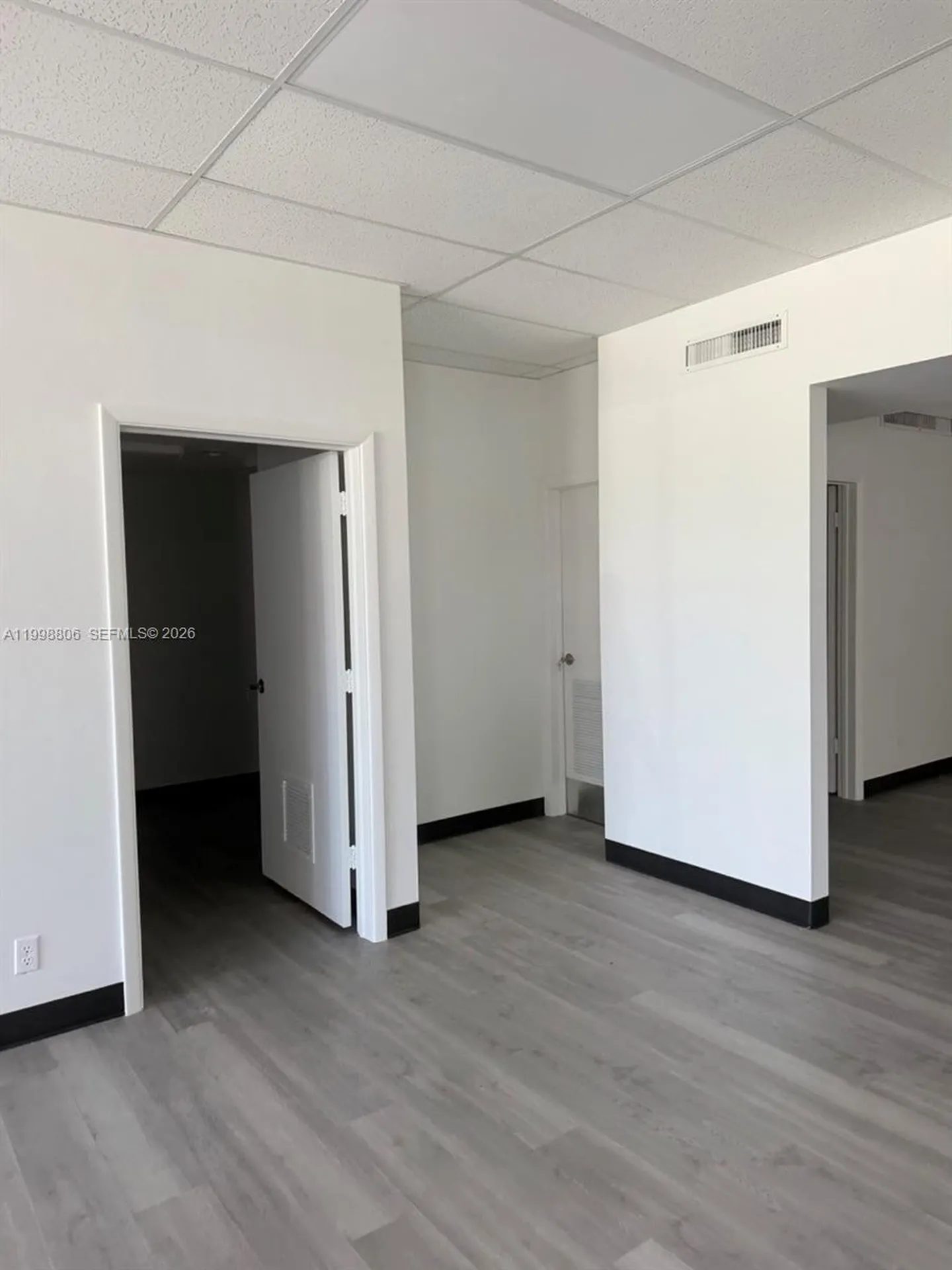 2876 E Oakland Park Boulevard Fort Lauderdale FL 33306