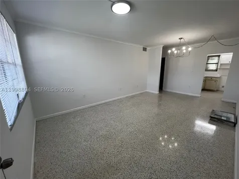 675 SW 7th Avenue Miami FL 33130