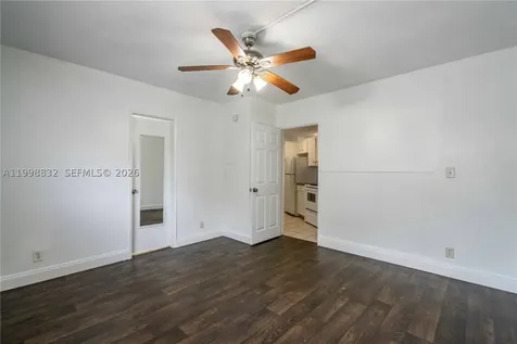 3049 NW 9th Avenue Wilton Manors FL 33311