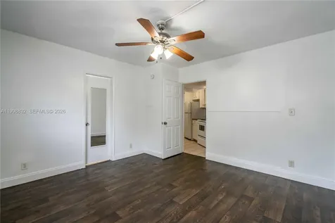 3049 NW 9th Avenue Wilton Manors FL 33311