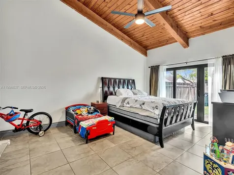 13406 SW 102nd Lane Miami FL 33186
