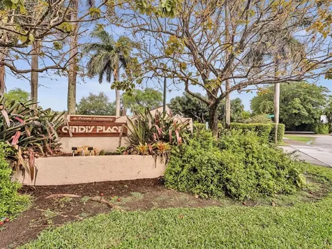 13406 SW 102nd Lane Miami FL 33186