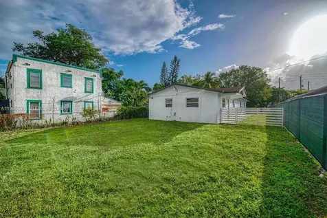 5037 NW 5th Avenue Miami FL 33127