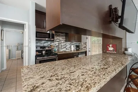 2033 NE 33rd Avenue Fort Lauderdale FL 33305