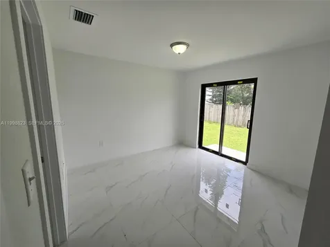 18700 SW 316 Terrace Homestead FL 33030