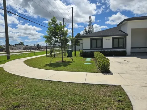 18700 SW 316 Terrace Homestead FL 33030