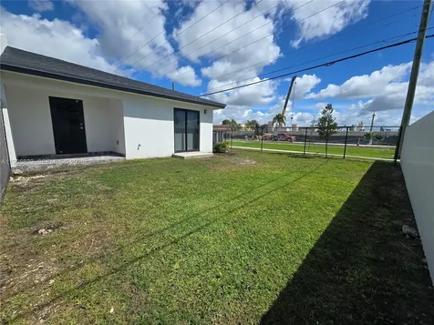 18700 SW 316 Terrace Homestead FL 33030