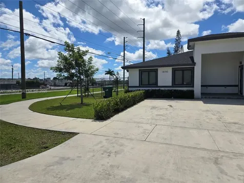 18700 SW 316 Terrace Homestead FL 33030