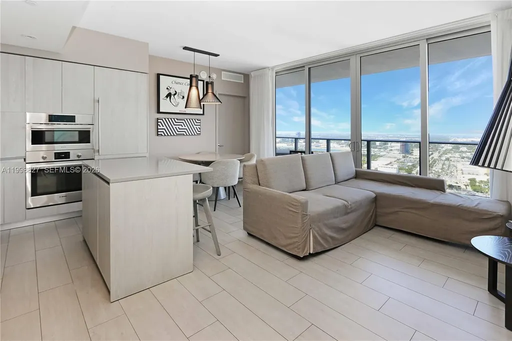 4010 S Ocean Drive Hollywood FL 33019