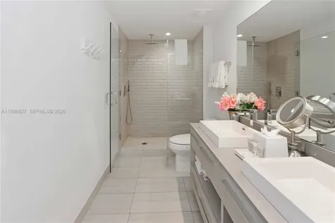 4010 S Ocean Drive Hollywood FL 33019