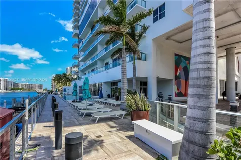 4010 S Ocean Drive Hollywood FL 33019