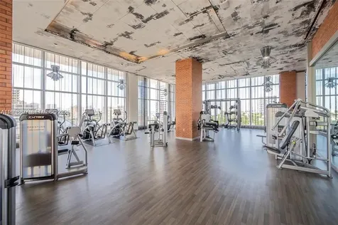 4010 S Ocean Drive Hollywood FL 33019