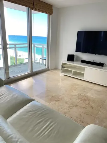 6917 Collins Avenue Miami Beach FL 33141