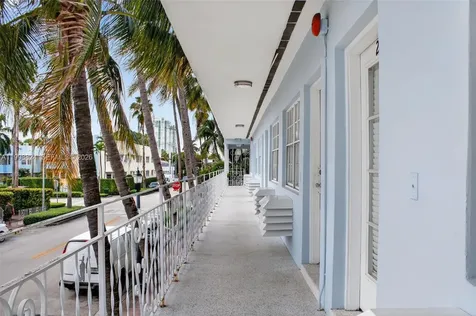 635 8th Street Miami Beach FL 33139