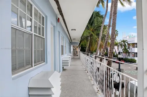 635 8th Street Miami Beach FL 33139