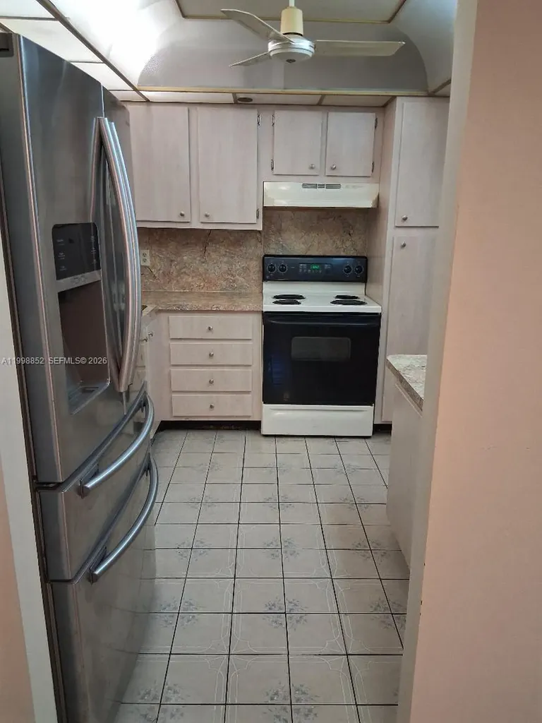 1100 St Charles Place Pembroke Pines FL 33026