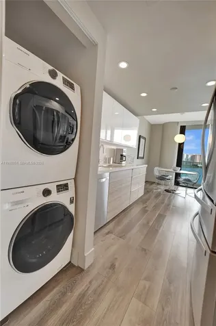 2800 Island Boulevard Aventura FL 33160