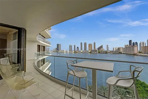 2800 Island Boulevard Aventura FL 33160