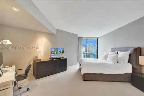2800 Island Boulevard Aventura FL 33160
