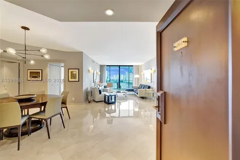 2800 Island Boulevard Aventura FL 33160