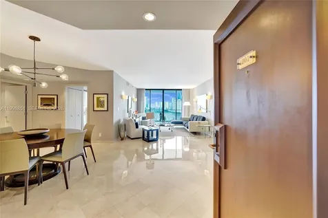 2800 Island Boulevard Aventura FL 33160