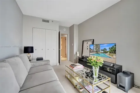 2800 Island Boulevard Aventura FL 33160