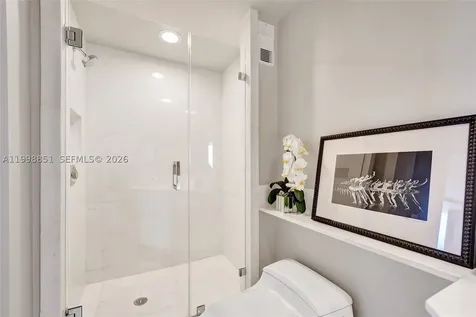 2800 Island Boulevard Aventura FL 33160