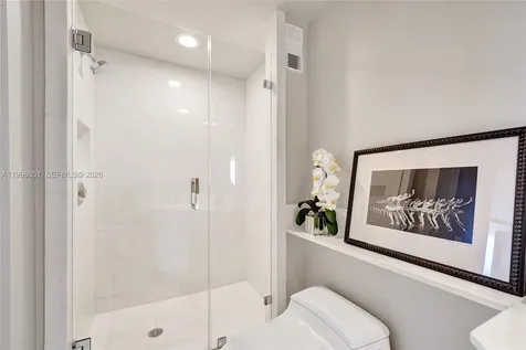 2800 Island Boulevard Aventura FL 33160