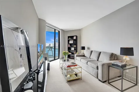 2800 Island Boulevard Aventura FL 33160
