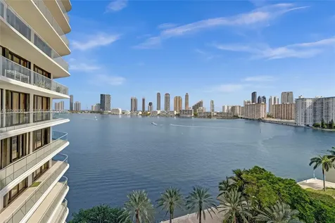2800 Island Boulevard Aventura FL 33160