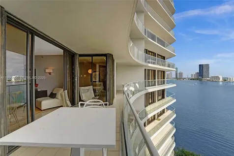 2800 Island Boulevard Aventura FL 33160