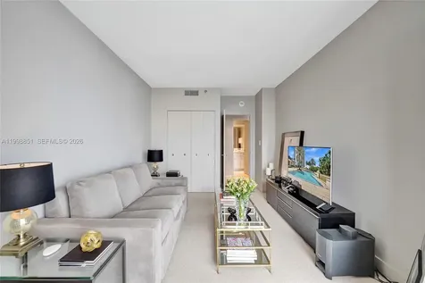 2800 Island Boulevard Aventura FL 33160