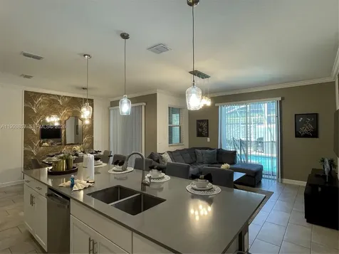 1132 NE Kingsbarn Other City - In The State Of Florida FL 33896