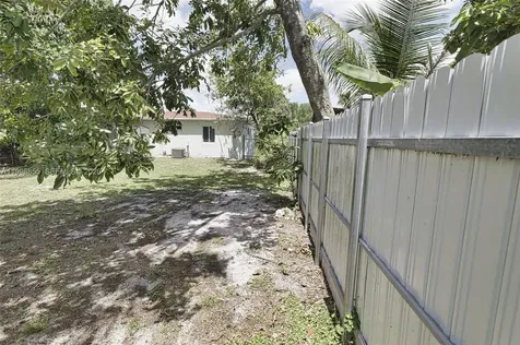 1560 NW 130th Street North Miami FL 33167