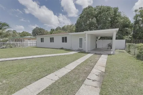 1560 NW 130th Street North Miami FL 33167