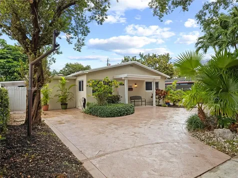 6665 NW 39th Street Virginia Gardens FL 33166